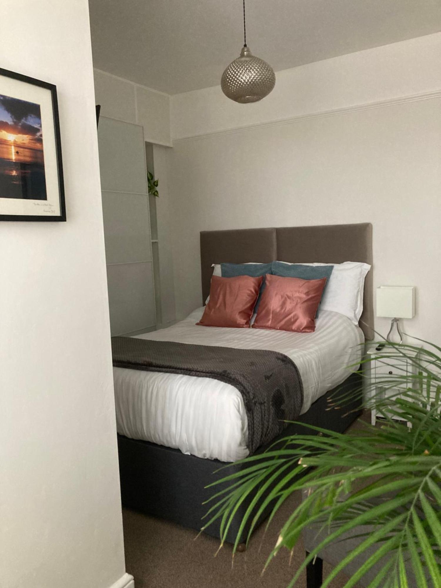 The Esplanade 4*