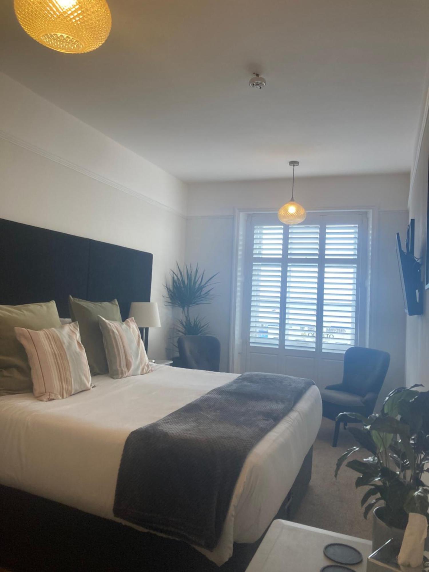 The Esplanade Guest house 4*